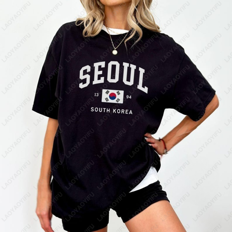 Street Fashion Of Seoul - سيول الكورية الجنوبية العلم للجنسين تيز