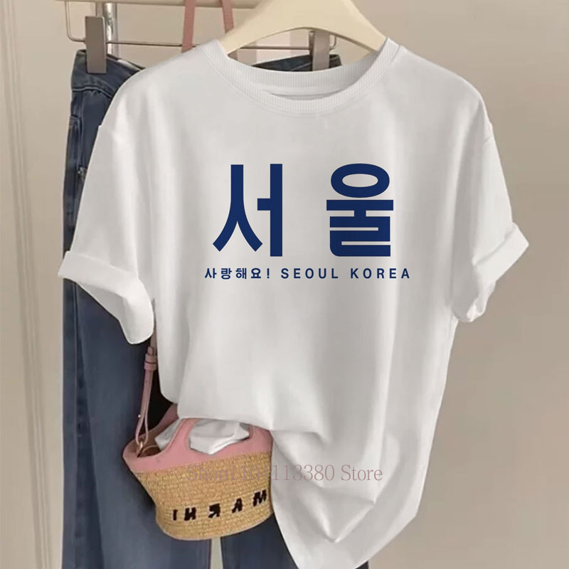 Street Fashion Of Seoul - تي شيرتات نسائية بطبعة جرافيك من
