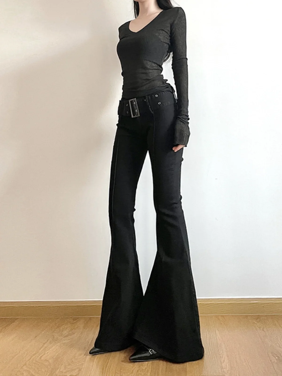 المرأة السوداء متوهج السراويل  - مراجعة Fashion Street Yoga وسعره
