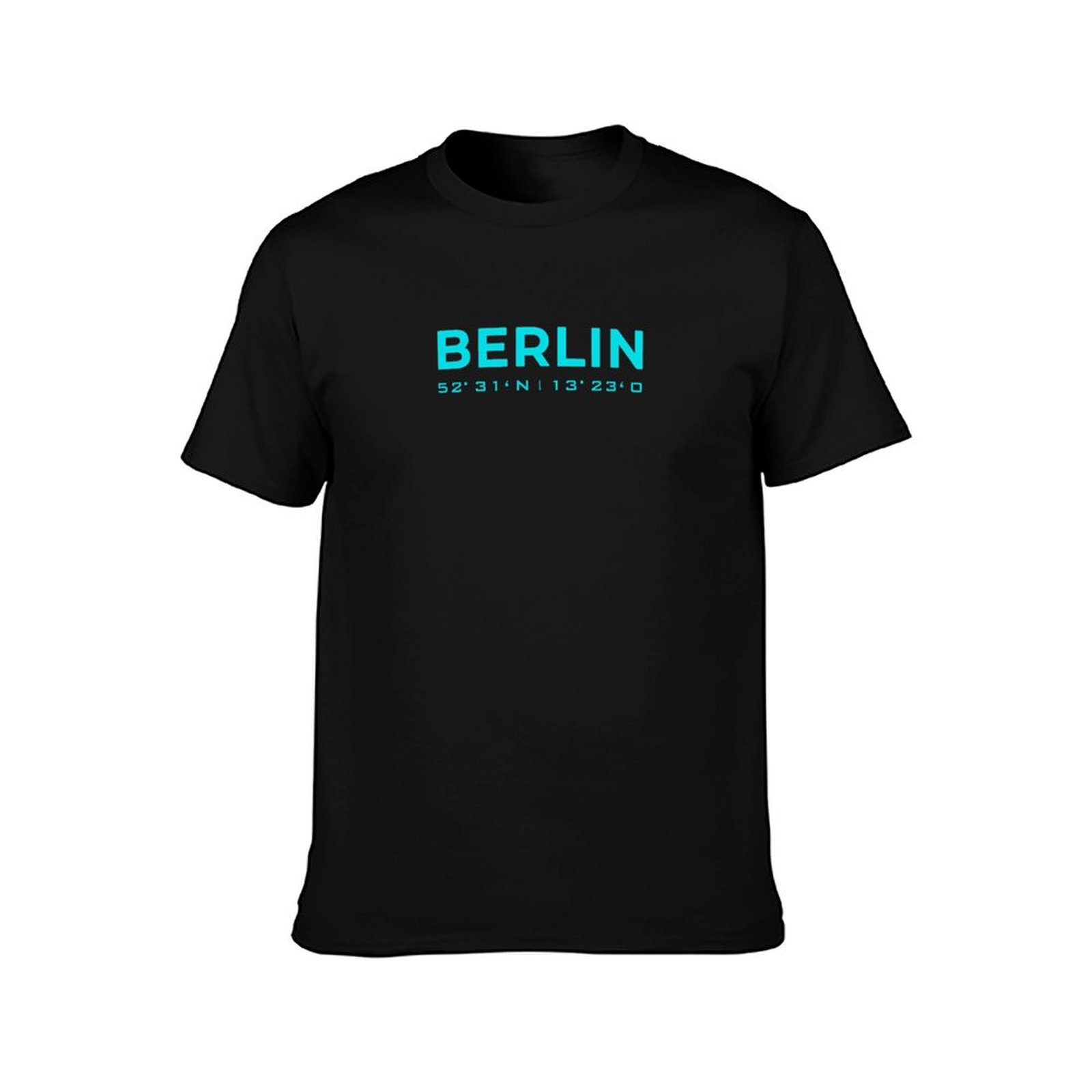 تي شيرت هوم برلين بتصميم أزرق  - مراجعة Street Fashion Berlin وسعره